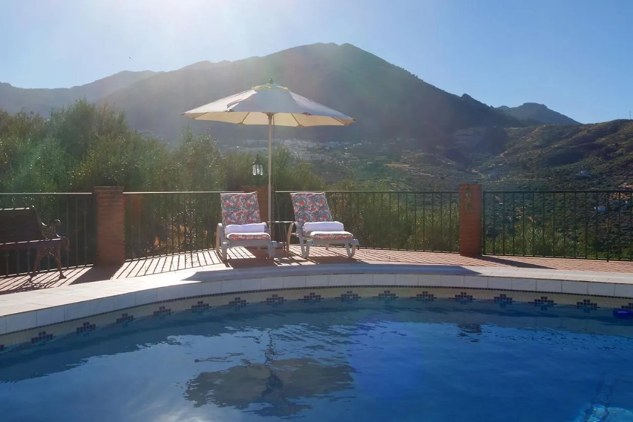 مبيت وإفطار Alcaucín Casa Estrella De Salia 0*,